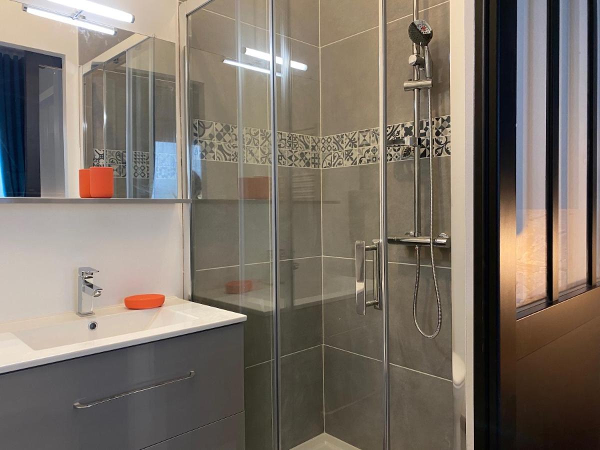 La Maison D'Angelique - Colocation Hoteliere A 150M Gare Tgv- Grande Cuisine Equipee & Salon - Fibre - Netflix Niort Bagian luar foto