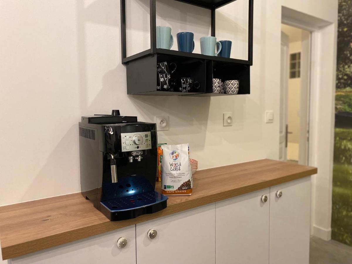 La Maison D'Angelique - Colocation Hoteliere A 150M Gare Tgv- Grande Cuisine Equipee & Salon - Fibre - Netflix Niort Bagian luar foto